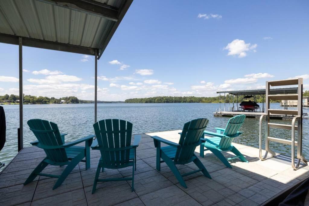 New Home, Dock, Kayaks, Game Room, Water Views Winchester Экстерьер фото